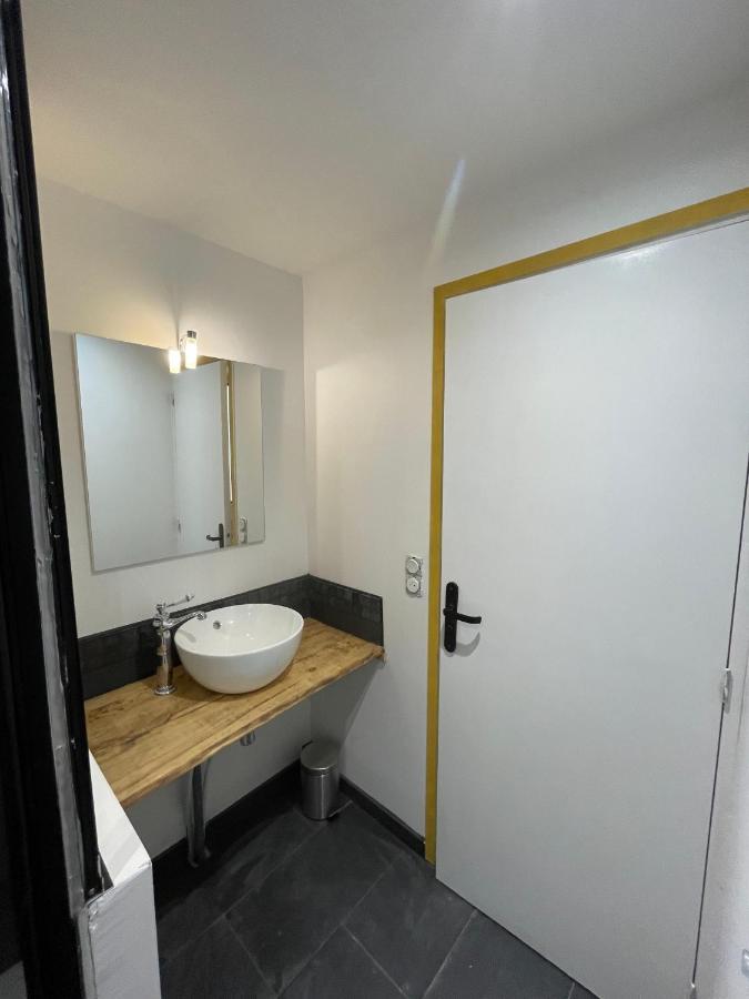 T2 Bis Cosy Proche Gare Apartment Lourdes Bagian luar foto